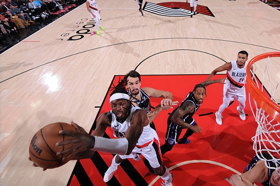 而国王则是, 是值得肯定 而国王则是, 是值得肯定